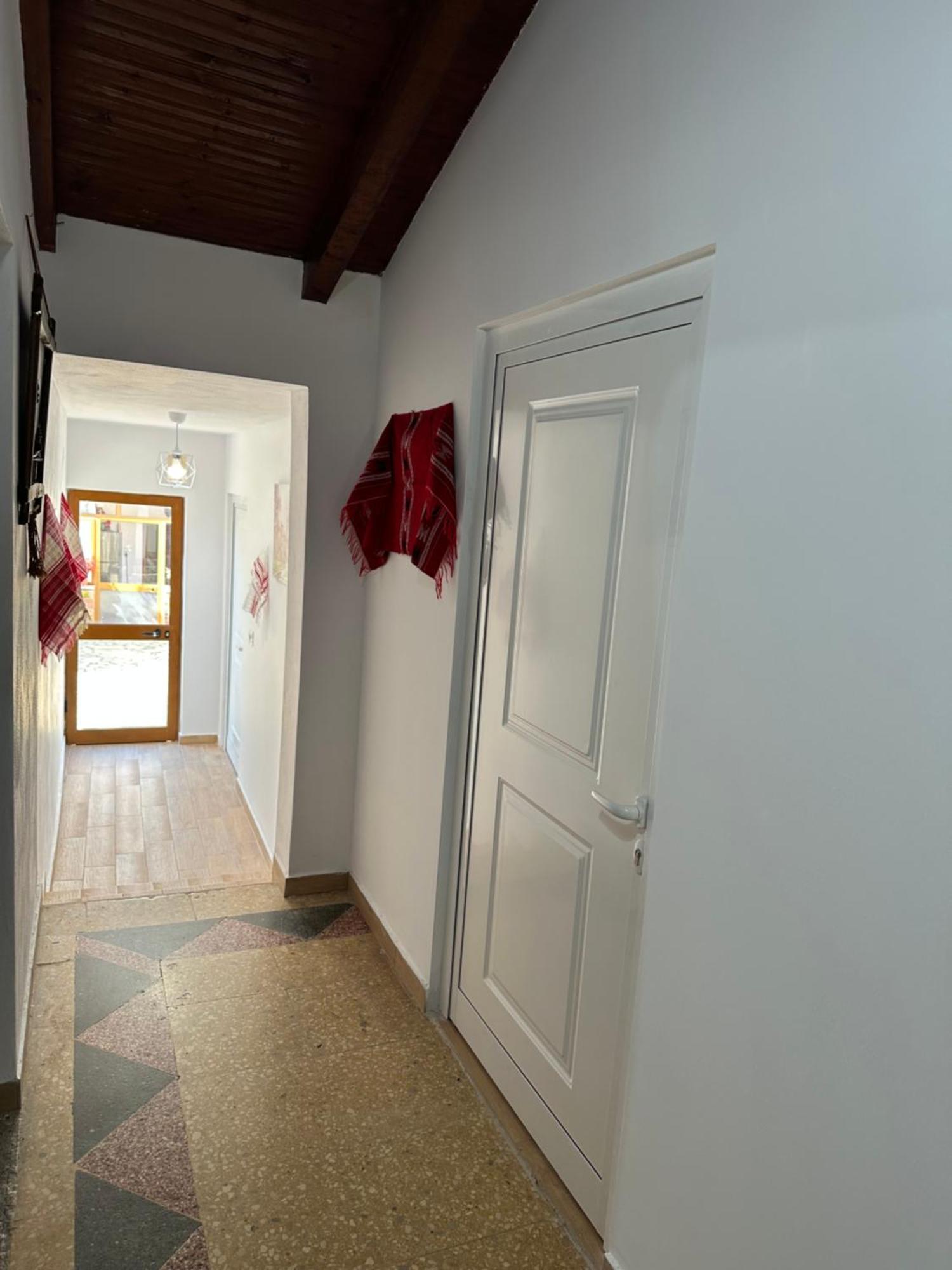 Villa Zefi Rrenc Shkoder Luaran gambar